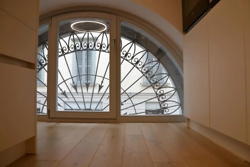 Borgopalazzo Charme Home Bergamo 0*,  Italy